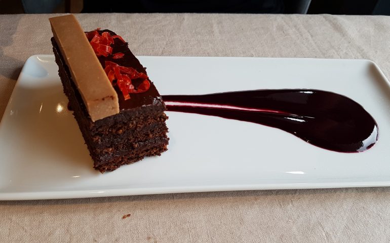https://karpatiaettermek.hu/wp-content/uploads/2020/12/Balvanyosfurdo-Fork-TE-etterem-10-770x480.jpg