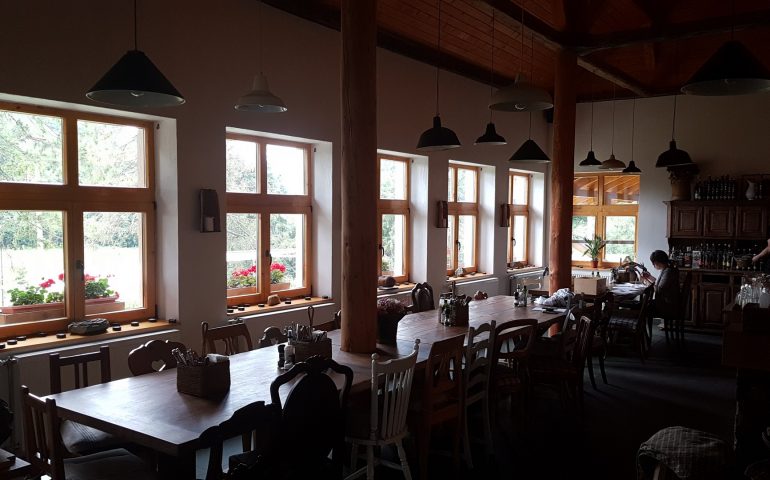 https://karpatiaettermek.hu/wp-content/uploads/2020/12/Balvanyosfurdo-Gastrolab-TE-etterem-3-770x480.jpg