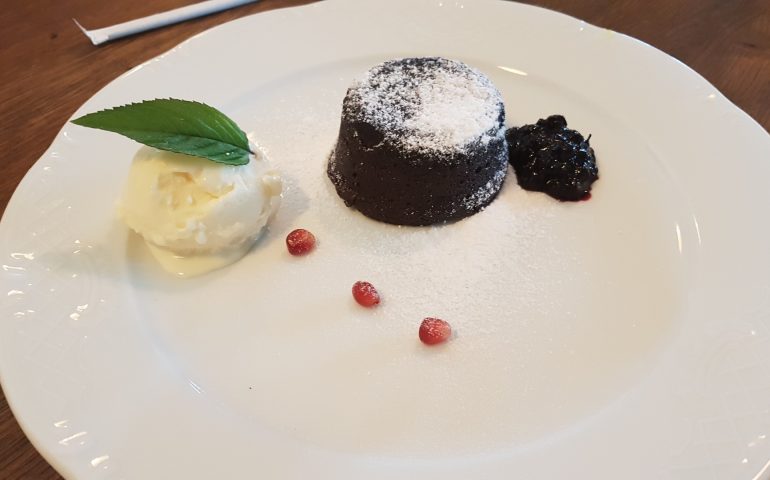 https://karpatiaettermek.hu/wp-content/uploads/2020/12/Balvanyosfurdo-Gastrolab-TE-etterem-7-770x480.jpg