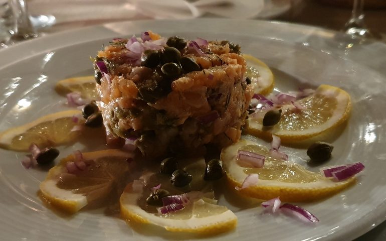 https://karpatiaettermek.hu/wp-content/uploads/2020/12/Brasso-Bella-Muzica-etterem-6-770x480.jpg