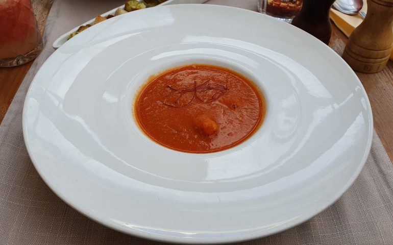 https://karpatiaettermek.hu/wp-content/uploads/2020/12/Brasso-Hirscher-haz-etterem-7-770x480.jpg