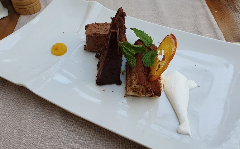 https://karpatiaettermek.hu/wp-content/uploads/2020/12/Brasso-Hirscher-haz-etterem-8-770x480.jpg