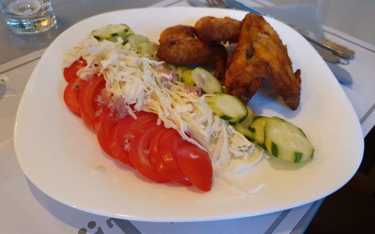 https://karpatiaettermek.hu/wp-content/uploads/2020/12/Csikszereda-Otkutya-etterem-6-770x480.jpg