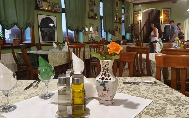 https://karpatiaettermek.hu/wp-content/uploads/2020/12/Csikszereda-San-Gennaro-etterem-es-pizzeria-2-770x480.jpg