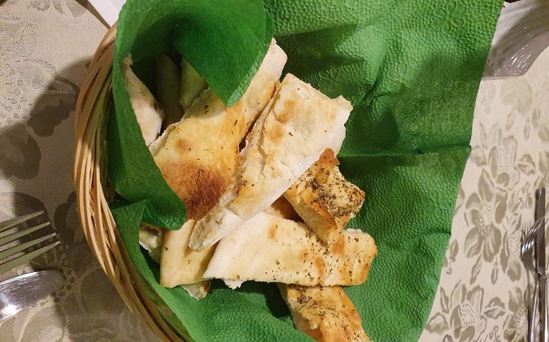 https://karpatiaettermek.hu/wp-content/uploads/2020/12/Csikszereda-San-Gennaro-etterem-es-pizzeria-7-770x480.jpg