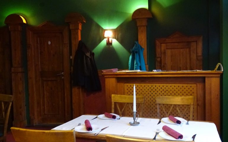 https://karpatiaettermek.hu/wp-content/uploads/2021/01/Gyula-Patriota-etterem-2-770x480.jpg