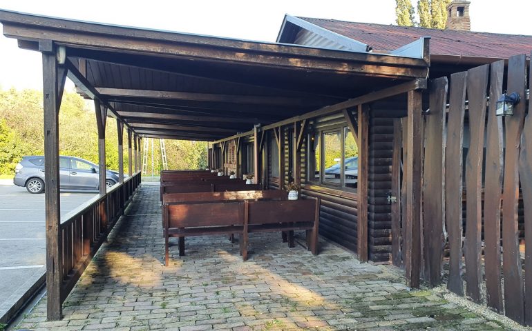 https://karpatiaettermek.hu/wp-content/uploads/2021/01/Hodmezovasarhely-Kokenydombi-csarda-10-770x480.jpg