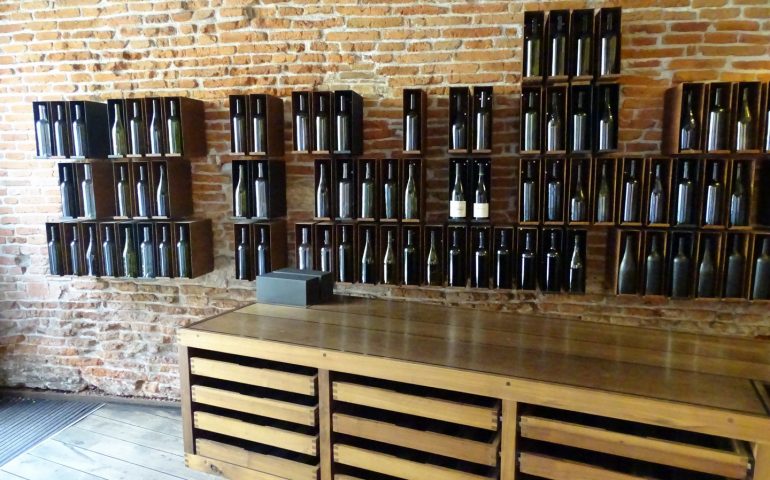 https://karpatiaettermek.hu/wp-content/uploads/2021/01/Kolozsvar-Baracca-etterem-6-770x480.jpg