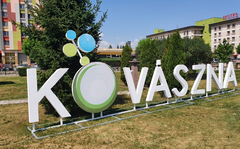https://karpatiaettermek.hu/wp-content/uploads/2021/01/Kovaszna-Big-Daddy-Etterem-1-770x480.jpg