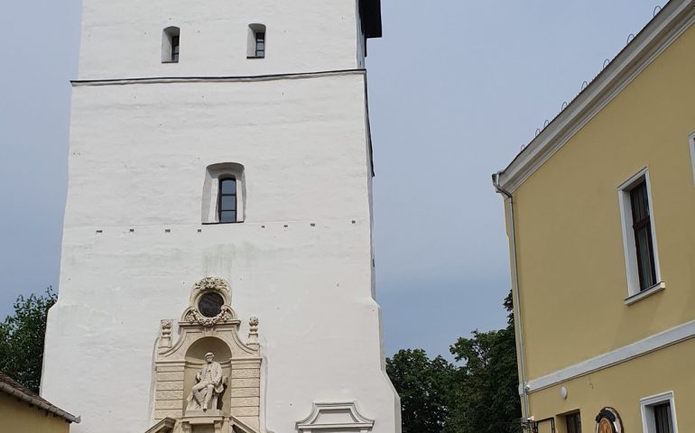 https://karpatiaettermek.hu/wp-content/uploads/2021/01/Nagyszalonta-Melody-pizzeria-1-770x480.jpg