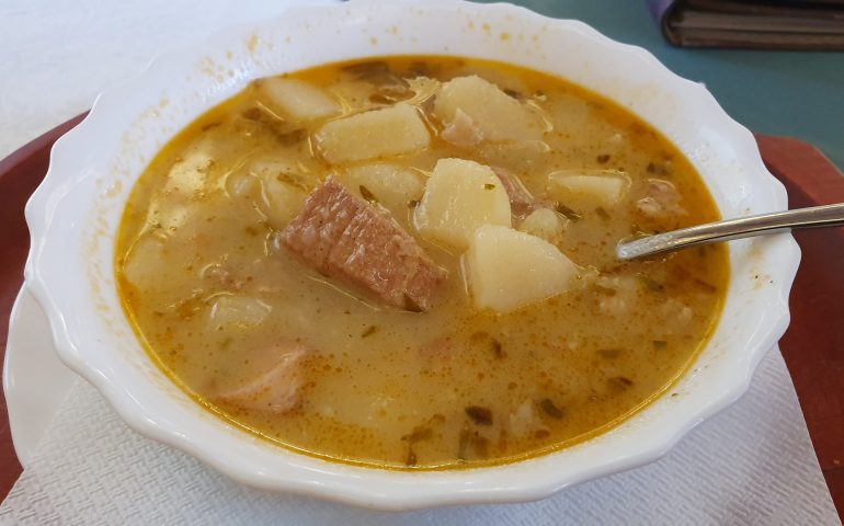 https://karpatiaettermek.hu/wp-content/uploads/2021/01/Parajd-Telegdy-haz-etterem-6-770x480.jpg