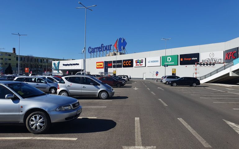 https://karpatiaettermek.hu/wp-content/uploads/2021/01/Szatmarnemeti-Capricii-etterem-1-770x480.jpg