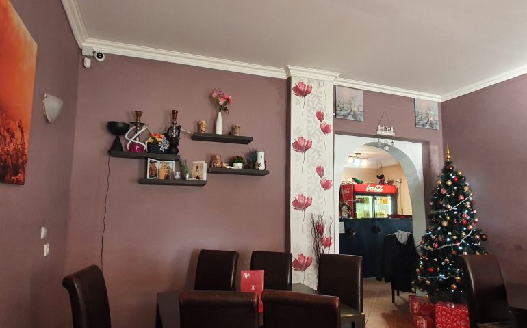 https://karpatiaettermek.hu/wp-content/uploads/2021/01/Szekelykeresztur-Ehes-Vandor-Etterem-3-770x480.jpg