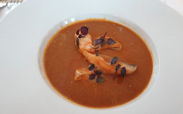 https://karpatiaettermek.hu/wp-content/uploads/2021/01/Szentpeter-Petrus-Vini-Etterem-4-770x480.jpg