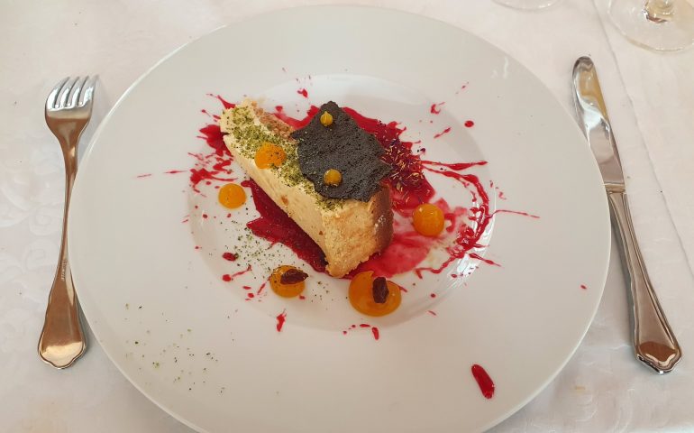 https://karpatiaettermek.hu/wp-content/uploads/2021/01/Szentpeter-Petrus-Vini-Etterem-6-770x480.jpg