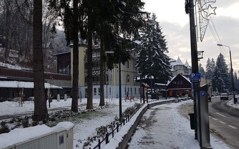 https://karpatiaettermek.hu/wp-content/uploads/2021/01/Szovata-Pacsirta-Etterem-2-770x480.jpg