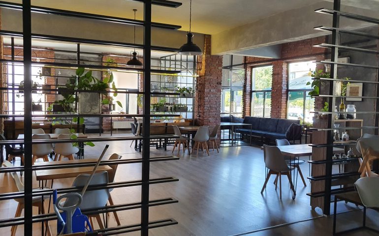 https://karpatiaettermek.hu/wp-content/uploads/2021/01/Zilah-Atelier-de-arome-bisztro-8-770x480.jpg