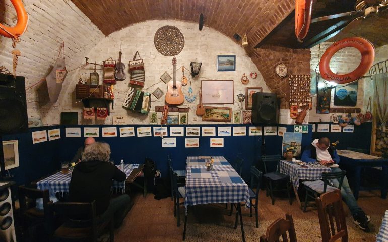 https://karpatiaettermek.hu/wp-content/uploads/2021/01/Zombor-Dalmatinsky-podrum-etterem-6-770x480.jpg