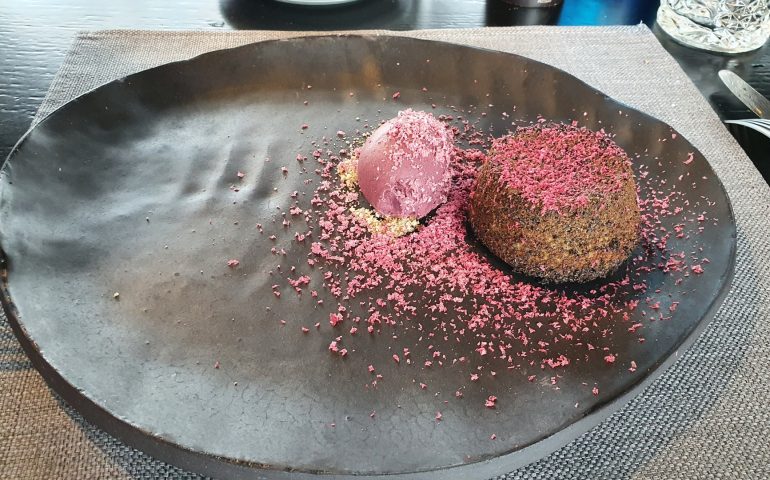 https://karpatiaettermek.hu/wp-content/uploads/2021/02/Somlovasarhely-Kreinbacher-Etterem-8-770x480.jpg