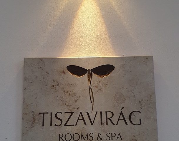 https://karpatiaettermek.hu/wp-content/uploads/2021/02/Szeged-Tiszavirag-Etterem-5-608x480.jpg