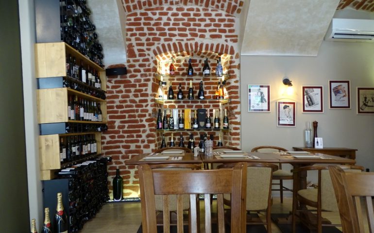 https://karpatiaettermek.hu/wp-content/uploads/2021/02/Temesvar-Vinto-gastro-wine-bar-Boretterem-1-770x480.jpg