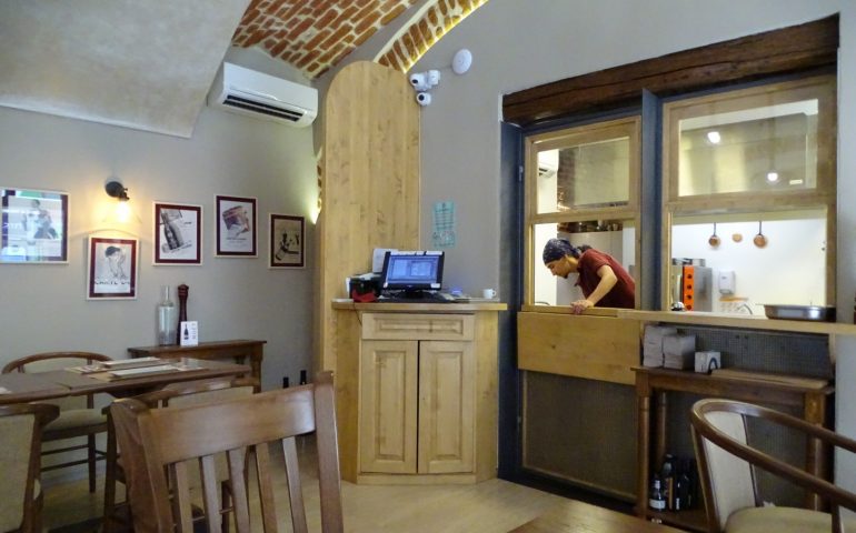https://karpatiaettermek.hu/wp-content/uploads/2021/02/Temesvar-Vinto-gastro-wine-bar-Boretterem-4-770x480.jpg