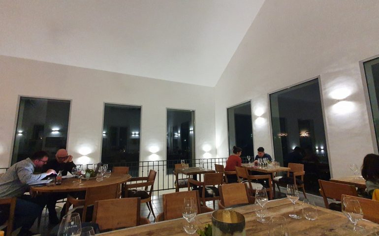 https://karpatiaettermek.hu/wp-content/uploads/2021/04/Badacsonytomaj-Patzay-borozo-3-770x480.jpg