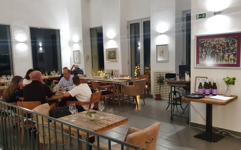 https://karpatiaettermek.hu/wp-content/uploads/2021/04/Badacsonytomaj-Patzay-borozo-8-770x480.jpg