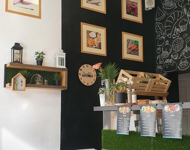 https://karpatiaettermek.hu/wp-content/uploads/2021/04/Csikszereda-Healthy-Kitchen-Etterem-4-608x480.jpg