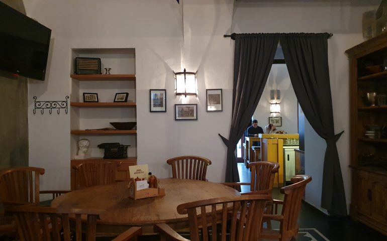 https://karpatiaettermek.hu/wp-content/uploads/2021/04/Pozsony-Beer-Palace-Gasztro-Kocsma-7-770x480.jpg