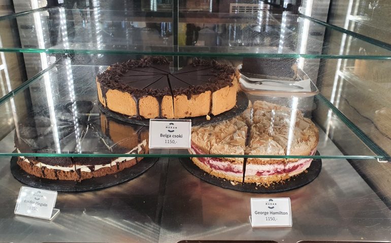 https://karpatiaettermek.hu/wp-content/uploads/2021/04/Siofok-Cafe-Maran-Kavezo-4-770x480.jpg