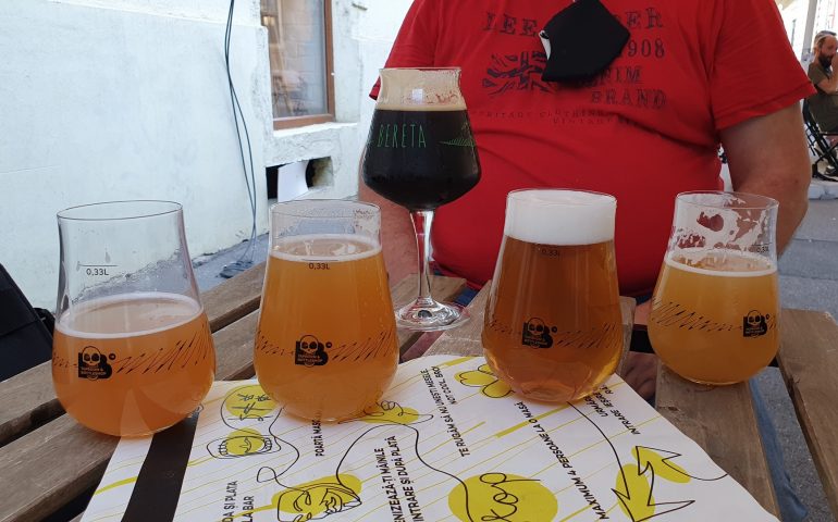 https://karpatiaettermek.hu/wp-content/uploads/2021/04/Temesvar-Bereta-Taproom-Sorozo-7-770x480.jpg