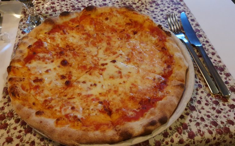 https://karpatiaettermek.hu/wp-content/uploads/2021/04/Temesvar-L-Osterietta-Etterem-6-770x480.jpg