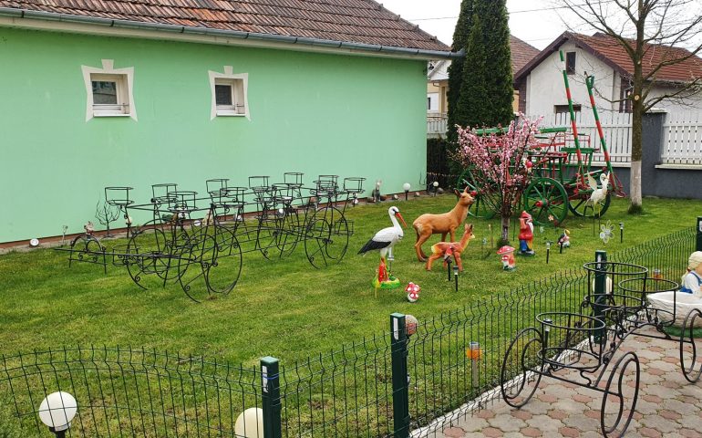https://karpatiaettermek.hu/wp-content/uploads/2021/05/Nagyenyed-Melinda-Etterem-6-770x480.jpg