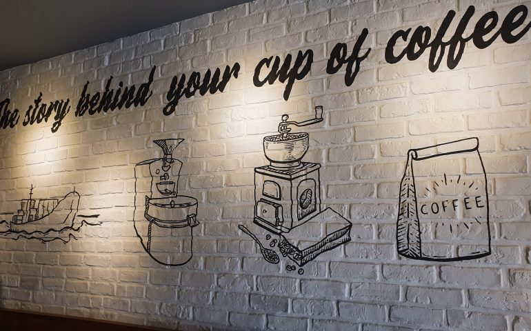 https://karpatiaettermek.hu/wp-content/uploads/2021/05/Torda-The-Bean-Kavezo-4-770x480.jpg