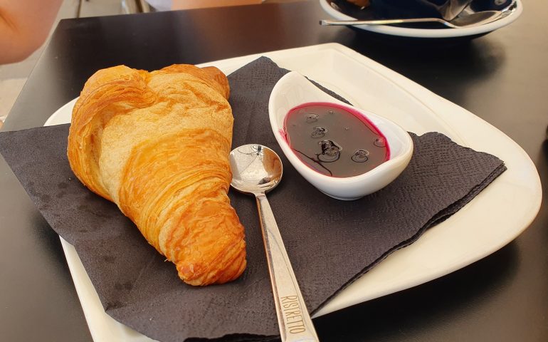 https://karpatiaettermek.hu/wp-content/uploads/2021/06/Nagyvarad-Ristretto-2-Kavezo-3-770x480.jpg