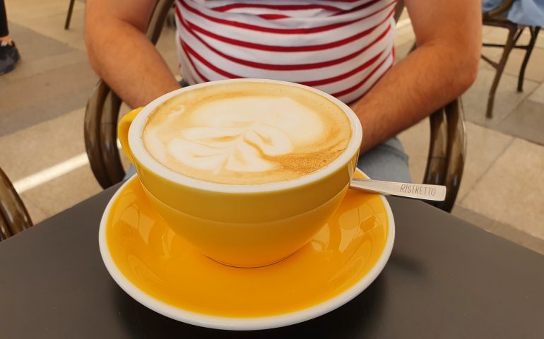 https://karpatiaettermek.hu/wp-content/uploads/2021/06/Nagyvarad-Ristretto-2-Kavezo-4-770x480.jpg