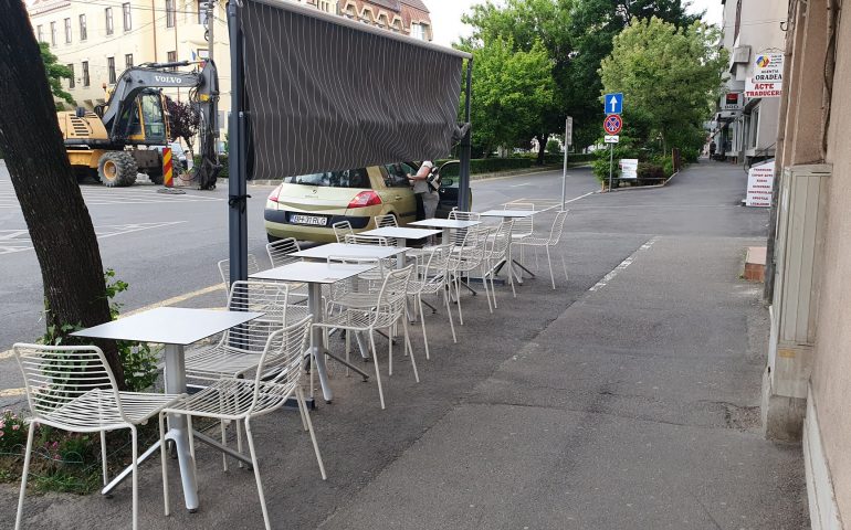 https://karpatiaettermek.hu/wp-content/uploads/2021/06/Nagyvarad-Snooz-Kavezo-1-770x480.jpg