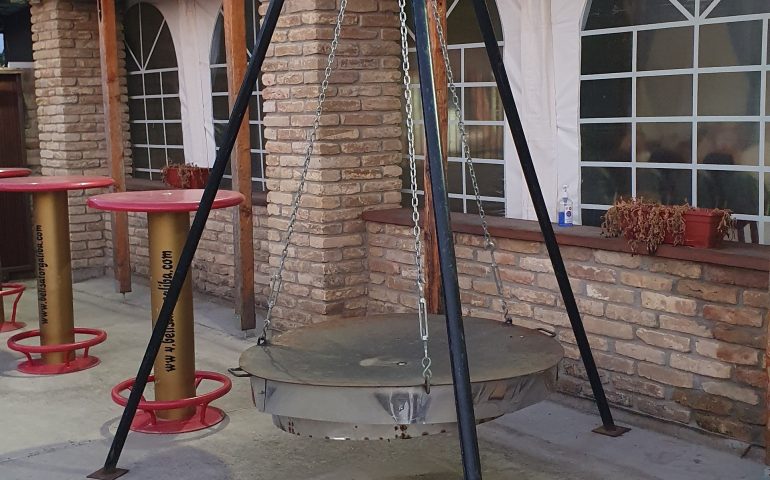 https://karpatiaettermek.hu/wp-content/uploads/2021/08/Ada-Galiba-Csarda-1-770x480.jpg