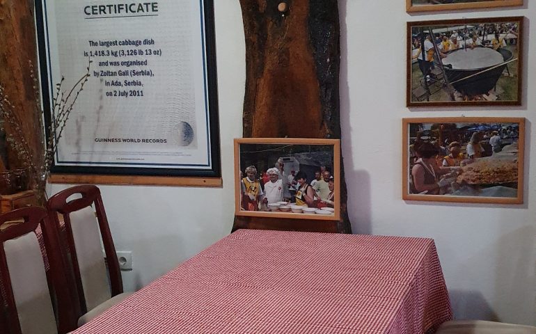 https://karpatiaettermek.hu/wp-content/uploads/2021/08/Ada-Galiba-Csarda-4-770x480.jpg