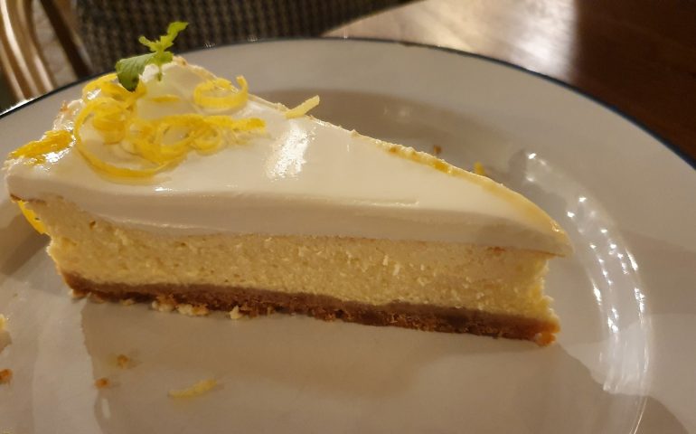https://karpatiaettermek.hu/wp-content/uploads/2021/08/Bellye-Csingi-Lingi-Csarda-1-770x480.jpg