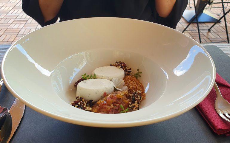 https://karpatiaettermek.hu/wp-content/uploads/2021/08/Budaors-Flyby-Steakhouse-Etterem-3-770x480.jpg
