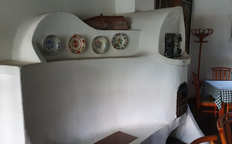 https://karpatiaettermek.hu/wp-content/uploads/2021/08/Szeged-Oreg-Korossy-Halaszcsarda-8-770x480.jpg