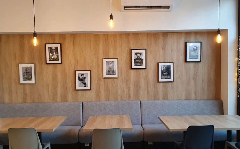 https://karpatiaettermek.hu/wp-content/uploads/2021/09/Budapest-Lashka-Etterem-9-770x480.jpg