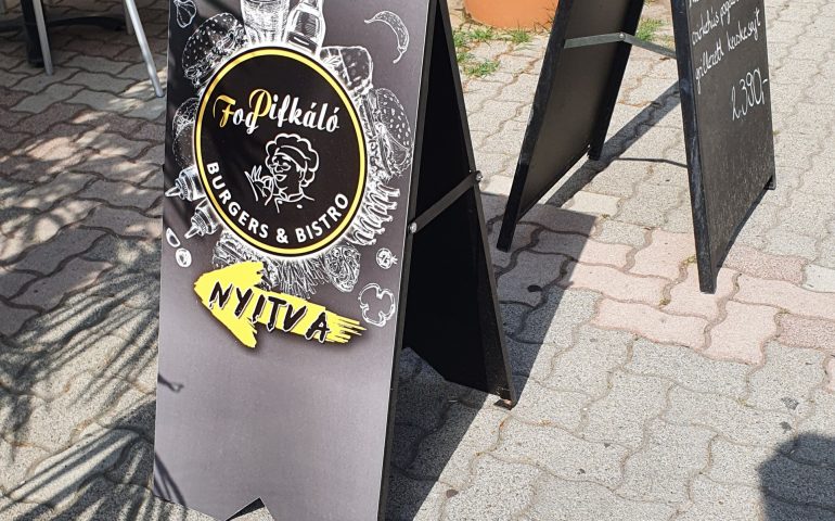 https://karpatiaettermek.hu/wp-content/uploads/2021/09/Mohacs-Fogpifkalo-Burgerezo-2-770x480.jpg