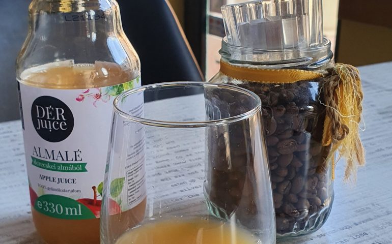 https://karpatiaettermek.hu/wp-content/uploads/2021/09/Mohacs-Fogpifkalo-Burgerezo-5-770x480.jpg