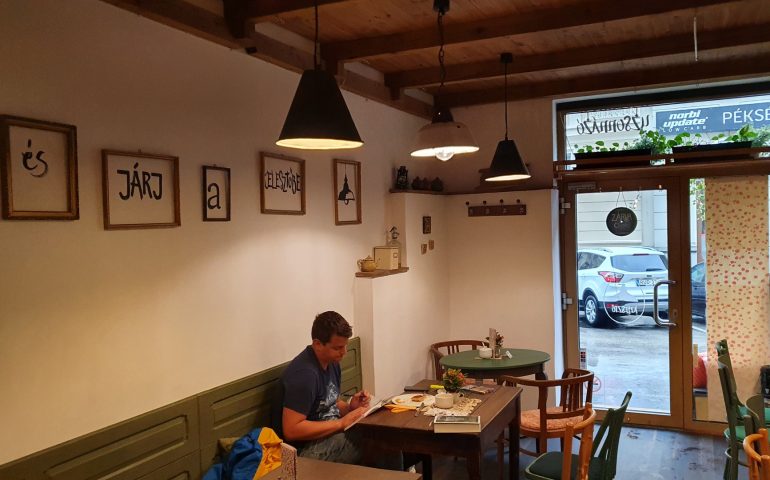 https://karpatiaettermek.hu/wp-content/uploads/2021/09/Szeged-Keleszto-Reggelizo-es-Etterem-8-770x480.jpg