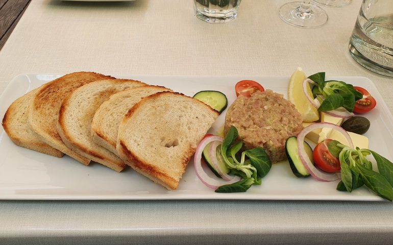 https://karpatiaettermek.hu/wp-content/uploads/2021/10/Hodmezovasarhely-Kispiac-Bisztro-4-770x480.jpg
