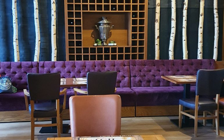 https://karpatiaettermek.hu/wp-content/uploads/2021/10/Nagyszeben-Benjamin-Steak-House-es-Bar-Etterem-4-770x480.jpg