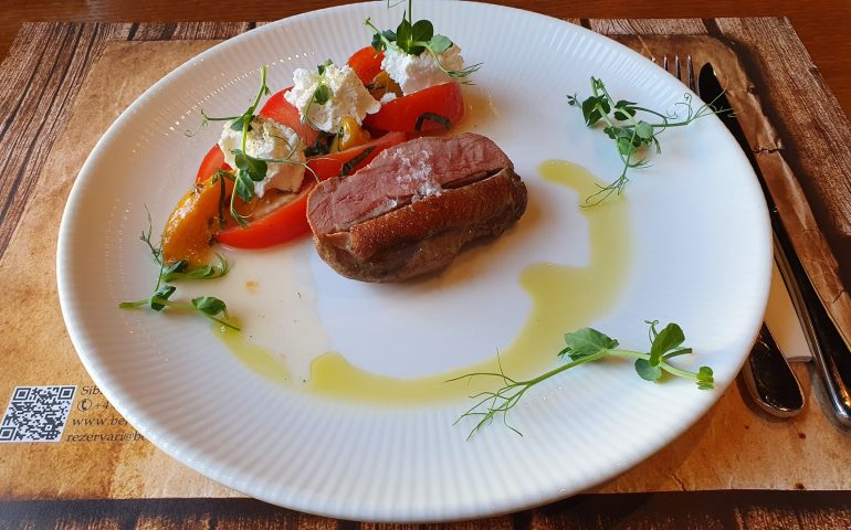 https://karpatiaettermek.hu/wp-content/uploads/2021/10/Nagyszeben-Benjamin-Steak-House-es-Bar-Etterem-8-770x480.jpg